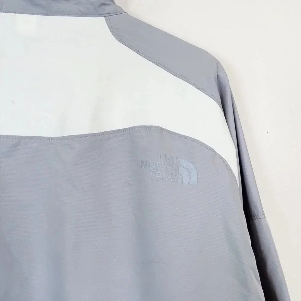 The North Face Men's Flight Series Light Weight Windbreaker Jacket